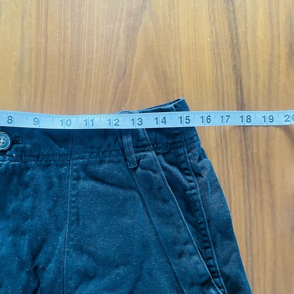 Everlane the Utility Darted Short - Picture 10 of 12